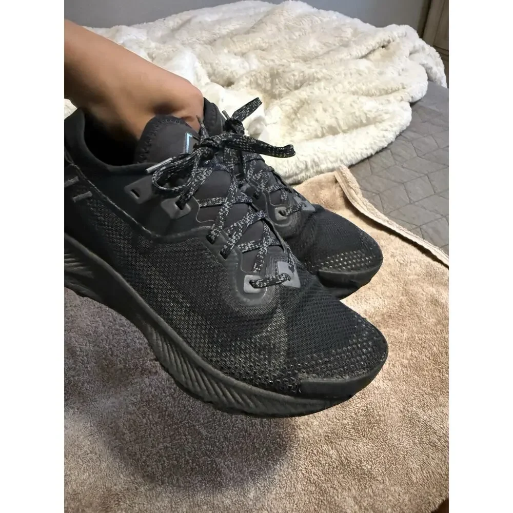 Nike Women’s Pegasus Trail 2 GORE-TEX Low Top Sneakers Black